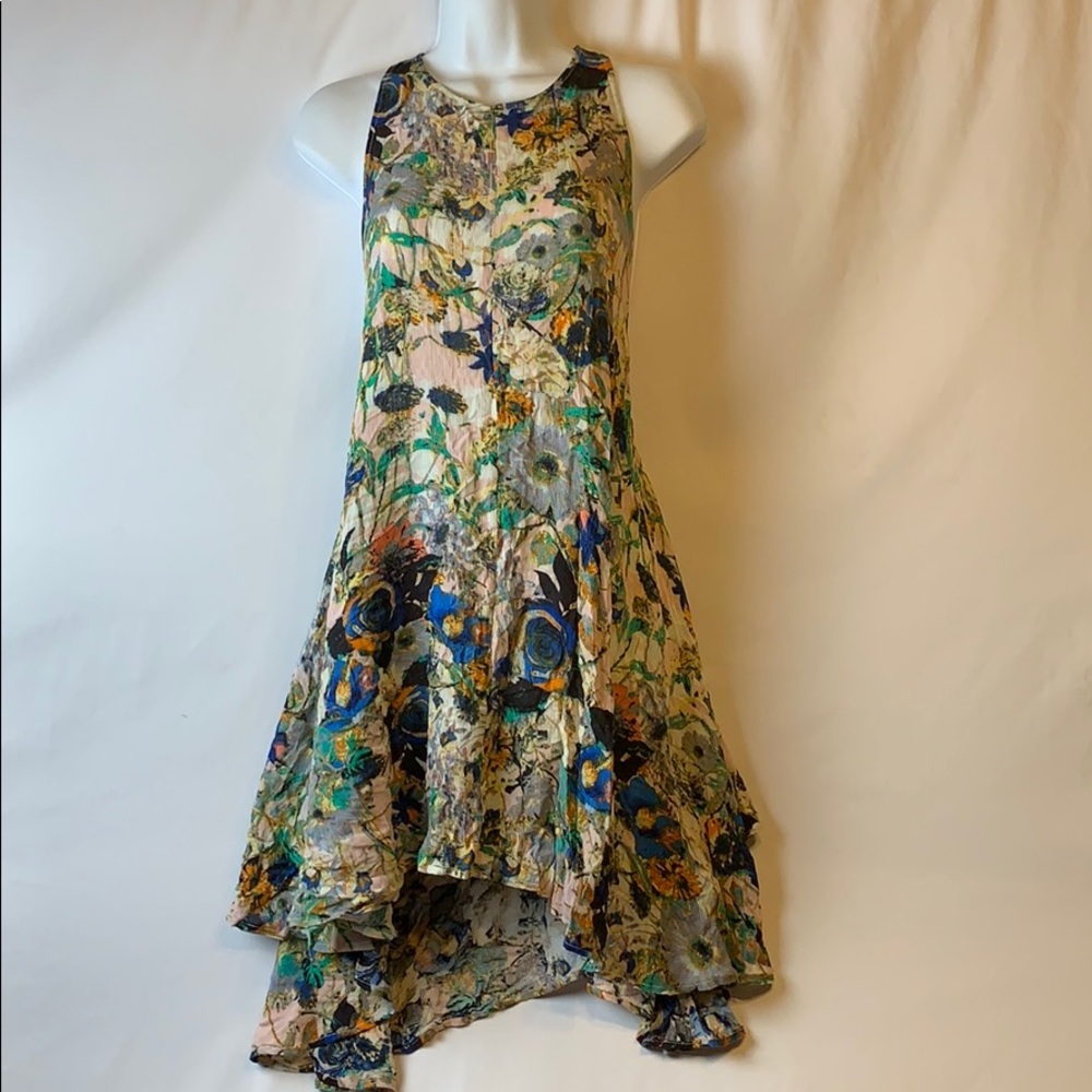 Win win apparel dress